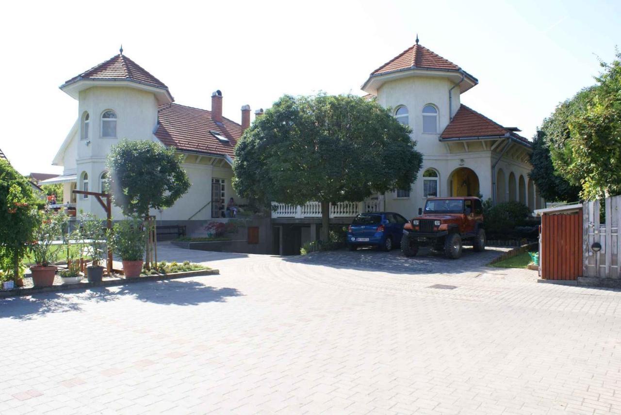 Apartment In Siofok/Balaton 19943 Exterior photo